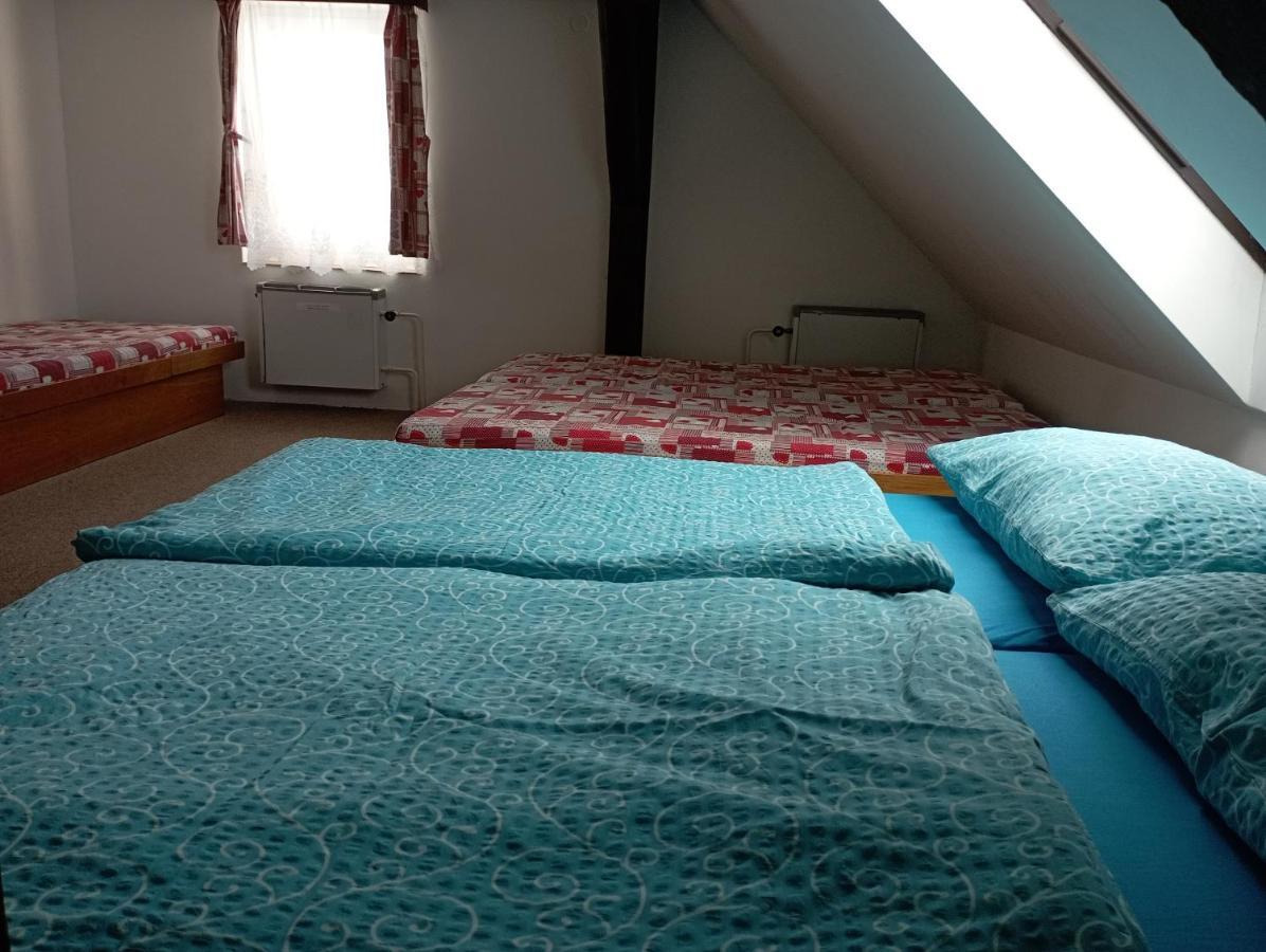 Penzion Hranicar Лоучна-под-Кліновцем Екстер'єр фото
